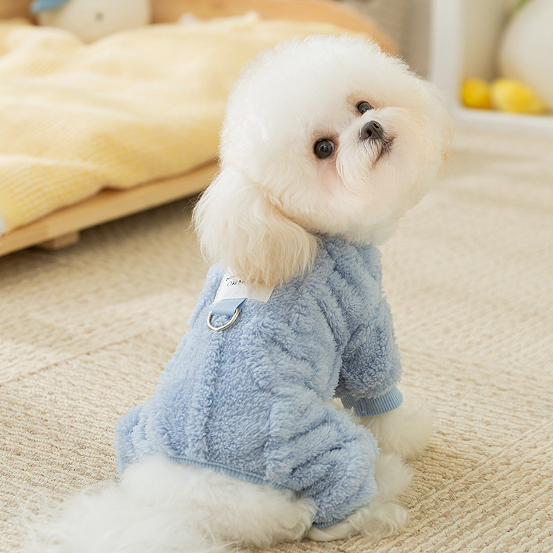 Color sólido macarón marca de tela de tracción de cuatro patas camisas de terciopelo cachorro otoño invierno engrosado de manga larga ropa de mascotas perros al por mayor image 3