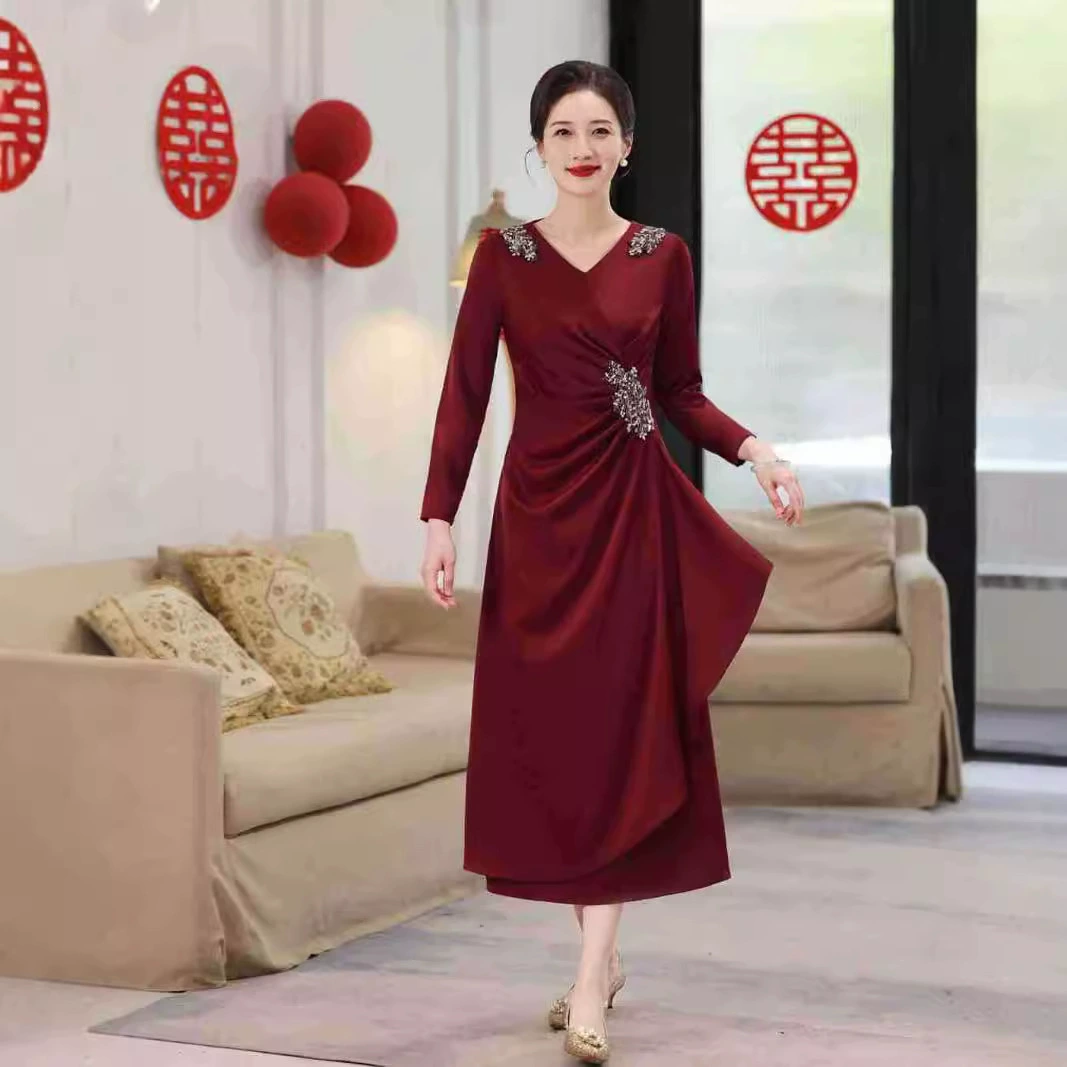 Новый улучшенный ретро новый национальный стиль cheongsam тонкое молодое национальное модное платье вечернее платье можно носить ежедневно