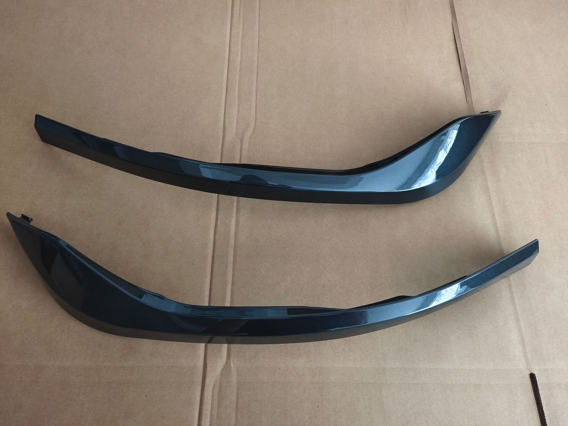 Volkswagen Applicable Golf 8 fangs 8Rline 8gti fangs modified front shovel front lip (Big Surrounded) - 8gti-mengshi-black
