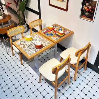 复古西餐厅藤编桌椅组合东南亚主题餐厅茶餐厅餐饮店商用桌椅组合