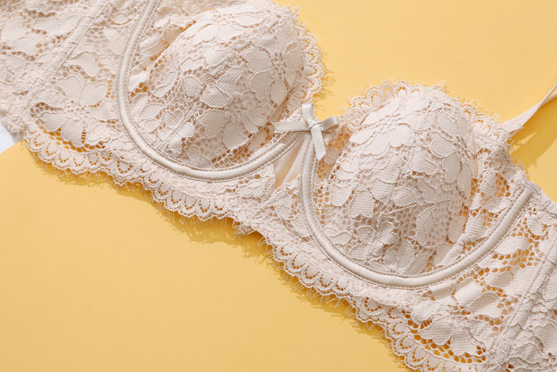 Sexy Wimpern, Spitze, Hasenohren, gerafft ohne Schultergurte, schöner Rücken, mehrere Tragemöglichkeiten, klein_voghion.com