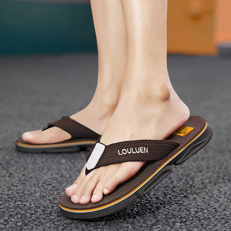 2026 zapatillas de verano para hombres zapatillas de playa antideslizantes moda personalidad casual zapatillas frías al aire libre