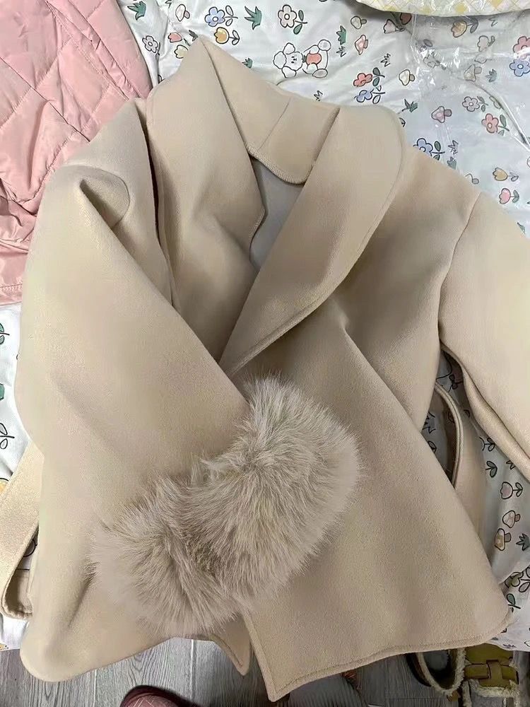 ​​"Tie-Waist Bouclé Blazer With Faux Fur Sleeves - Oversized V-Neck Coat (Beige/Gray/Black, S-XL)"​​_voghion.com