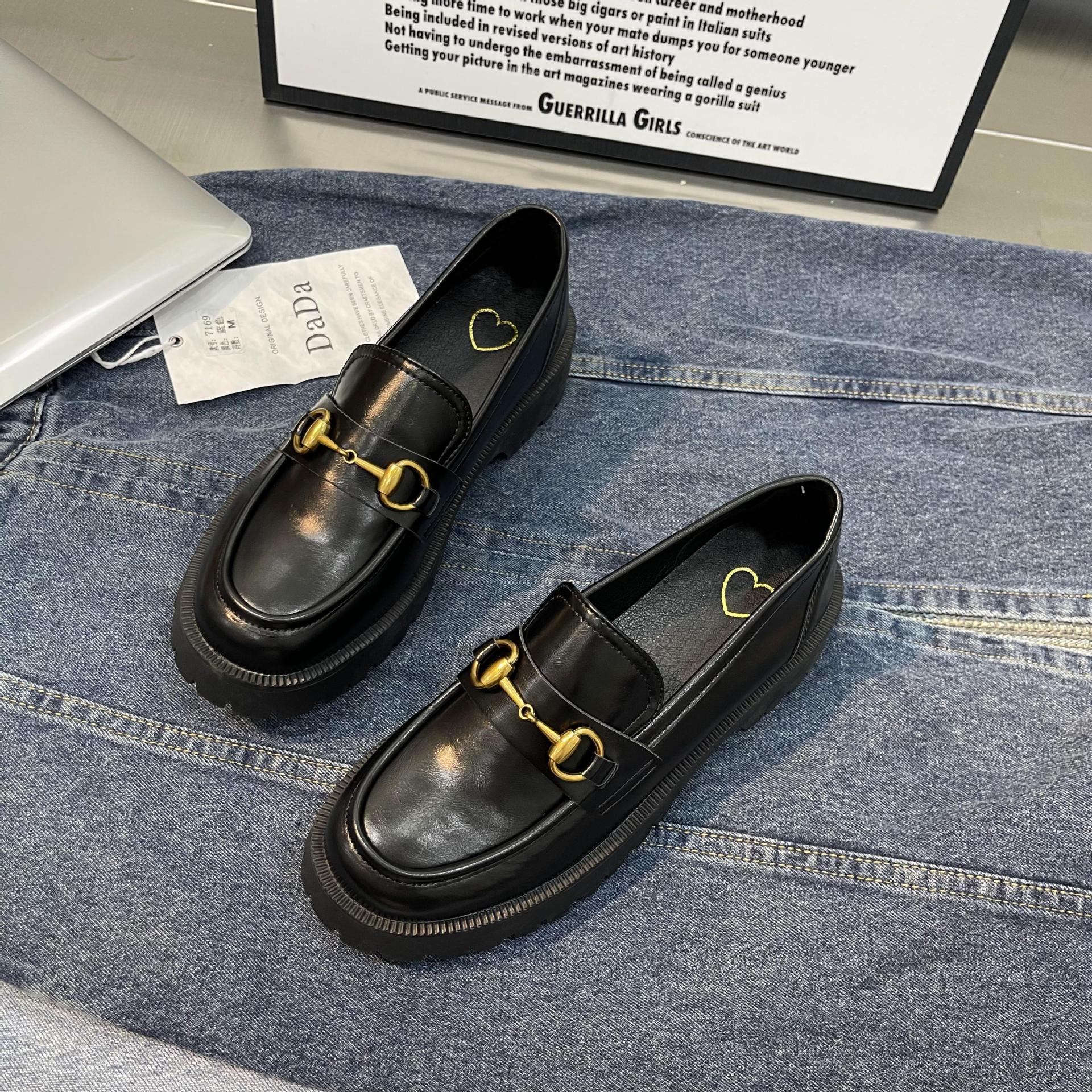 Fashionable classic retro comfortable loafers with metal buckle…