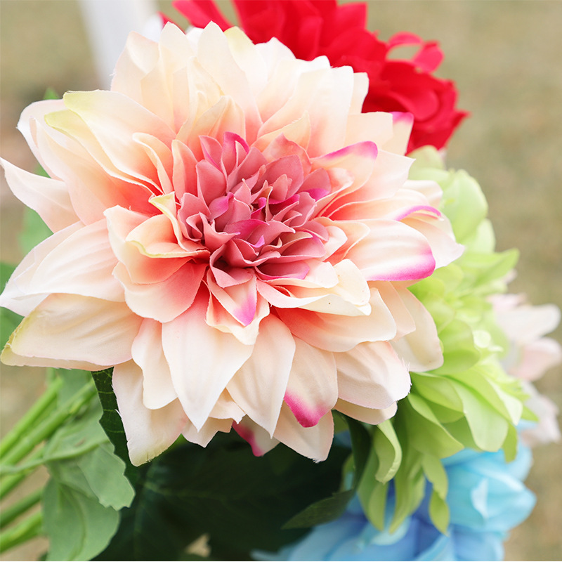 結婚祝いにシングル枝大丽花天竺牡丹東洋菊模造花絹花アマゾンソース結婚式装飾|undefined