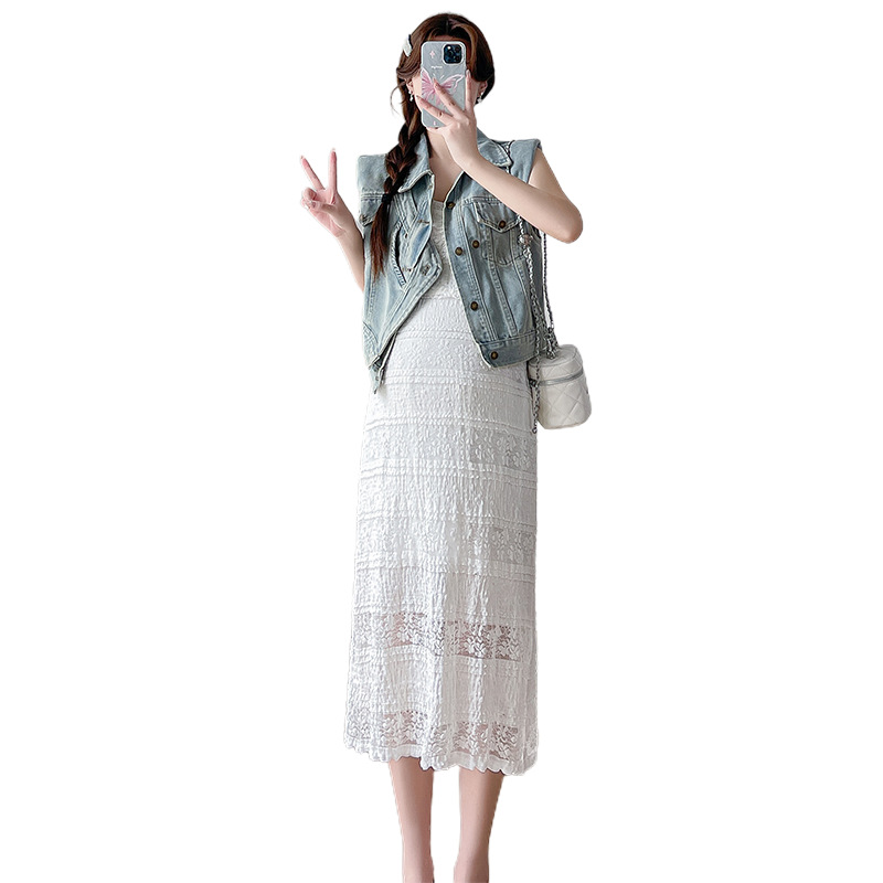 Real shot spot 2025 nueva ropa de maternidad verano chaleco de mezclilla de hombro recto falda con tirantes de encaje traje de dos piezas