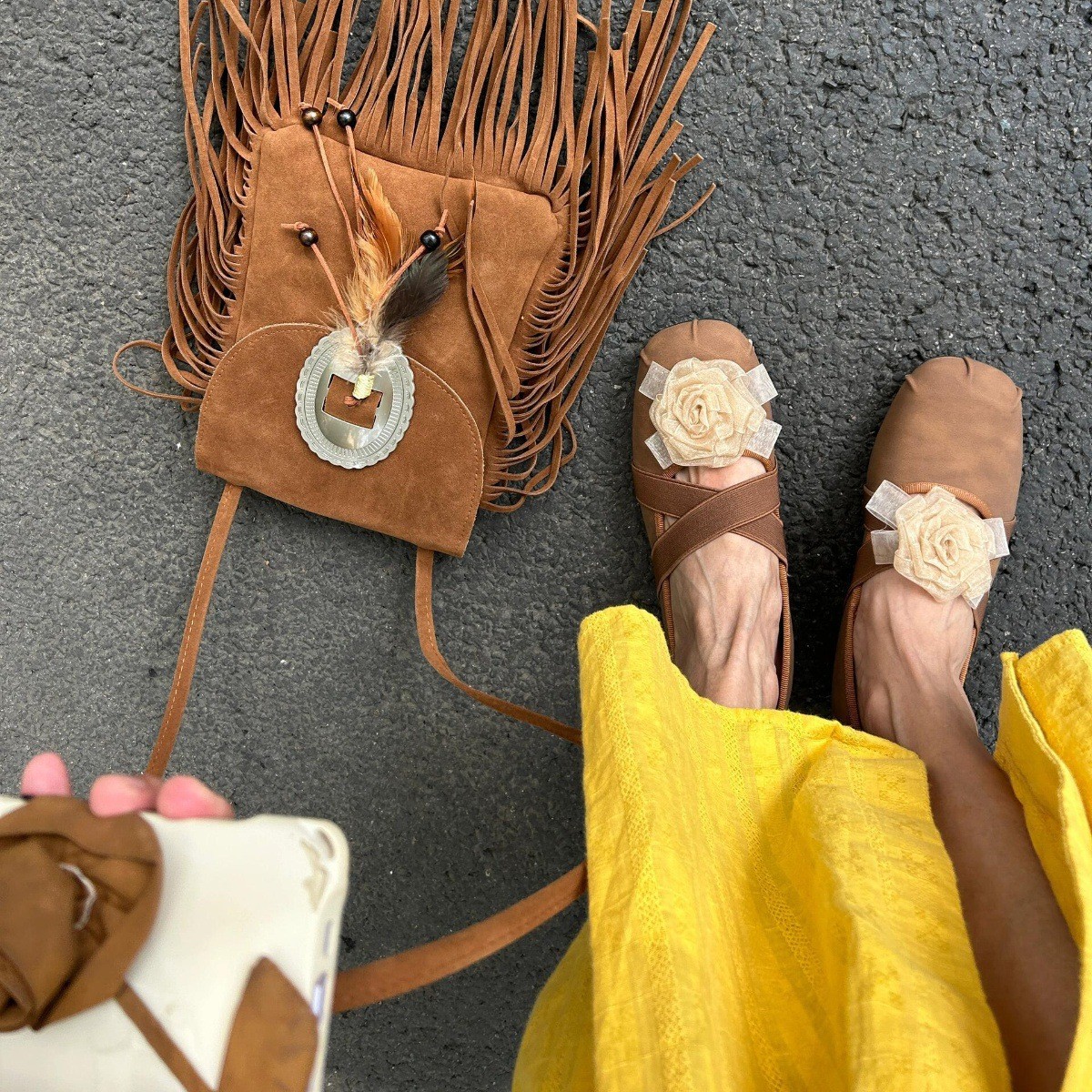 Versión de aumento interno ~ Zapatos de ballet de suela gruesa de cuero mujer flor de tacón grueso Mary Jane zapatos individuales tacón de cuña zapatos de tacón alto