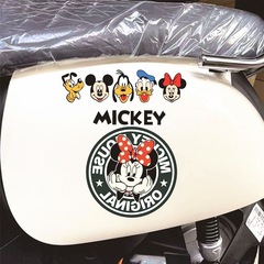 ミッキーミッキーマウスの雅迪エマ電気自動車の装飾シールが可愛いです。