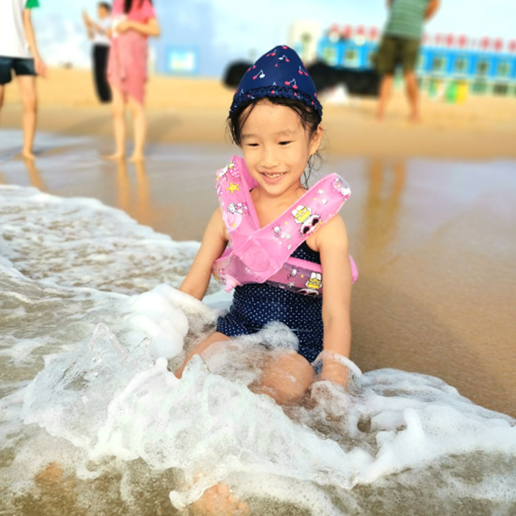 Fashionable inflatable children's swimming ring PVC
