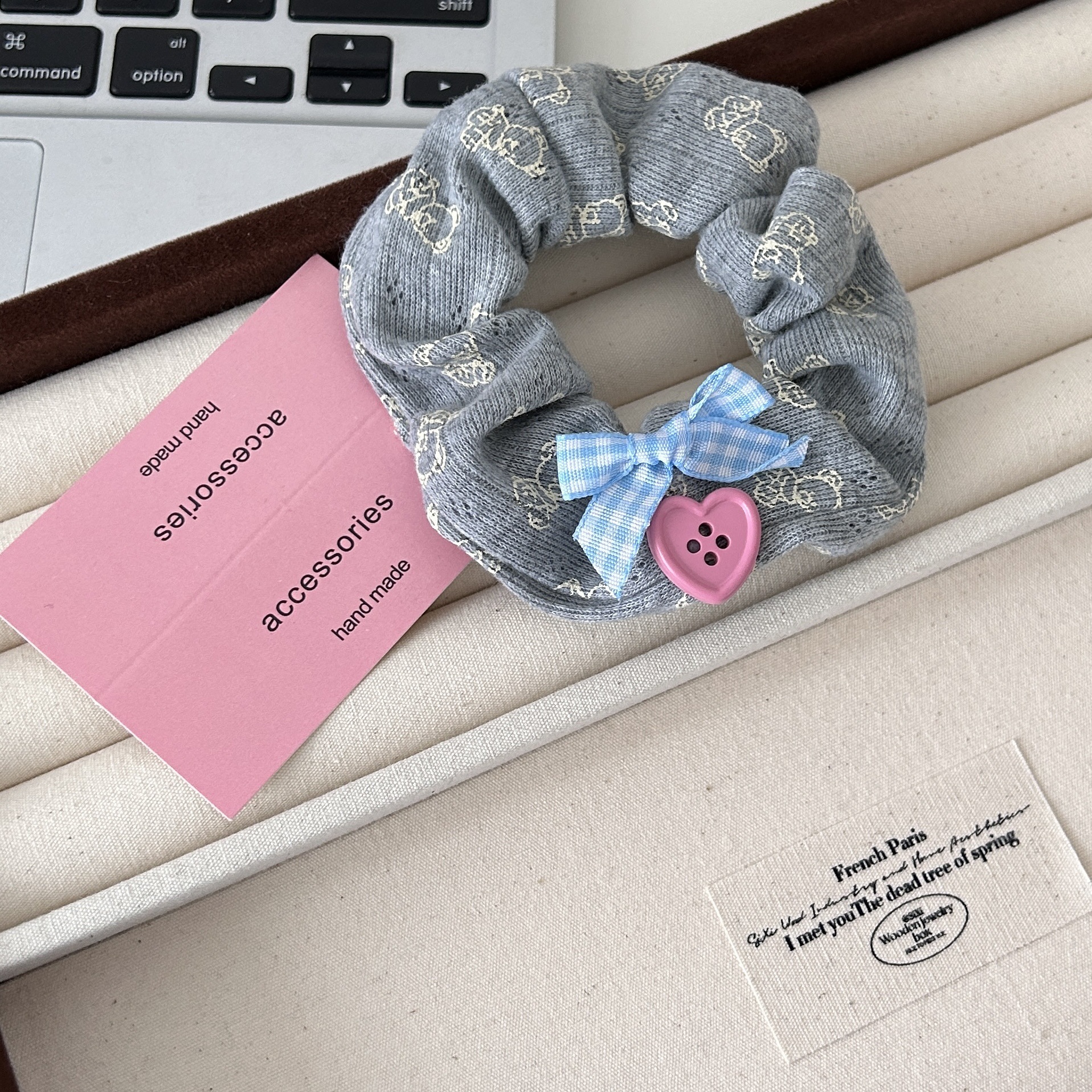 Correa coreana arco de mariposa intestino 2025 cabello anillo de cabello de cabello de cola de cabello de la niña decoración de invierno invierno decoración de invierno