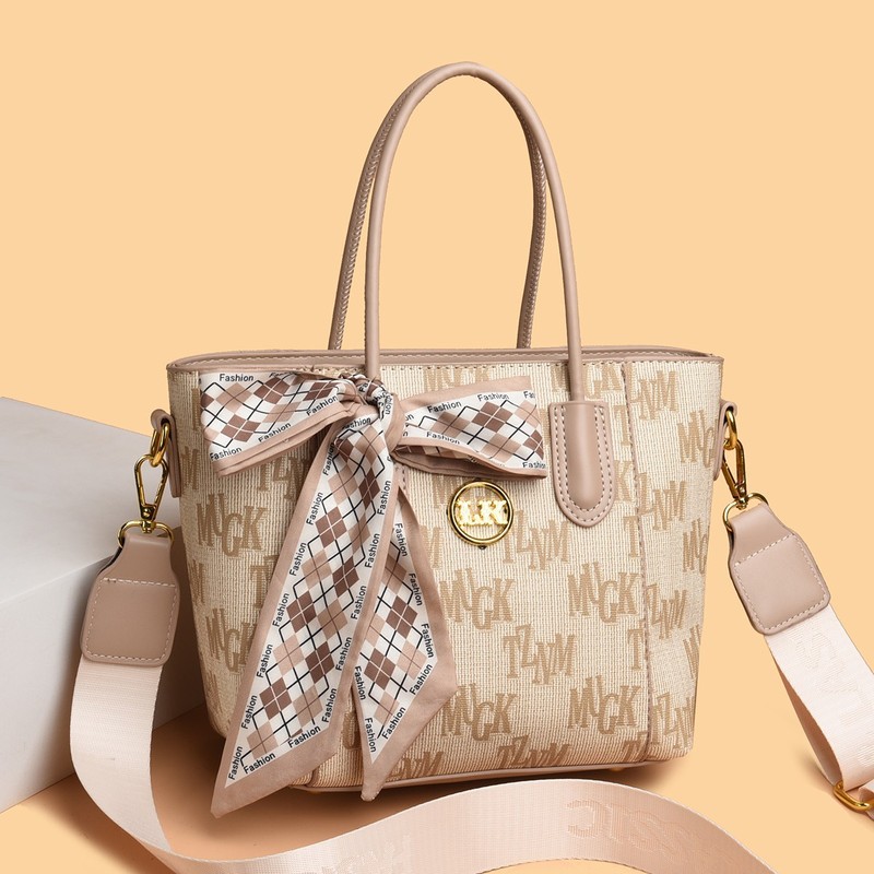 2025 New Letter Fashion Bag, Simple, Western Style, Full of Temperament, Showing Personality, Satchel Shoulder Crossbody Bag