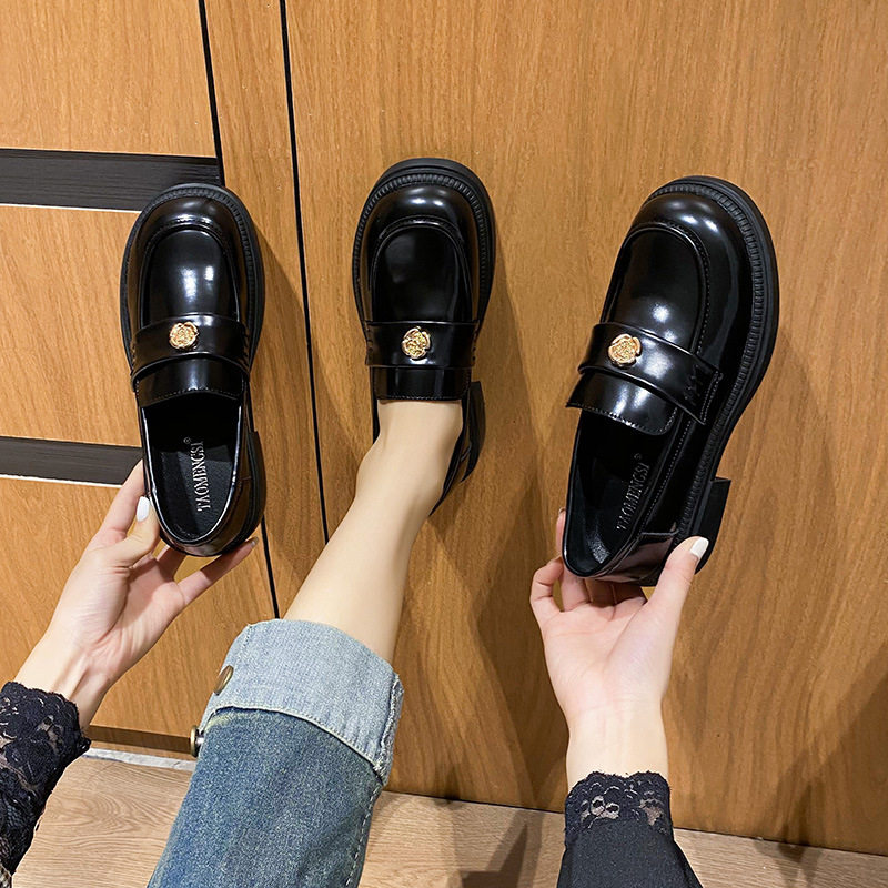 Giày lười nữ da phong cách Anh khóa xu, đế dày gót 3–5 cm, mũi tròn, size lớn — Màu Đen/lót nhung, Màu đen/lót một lớp