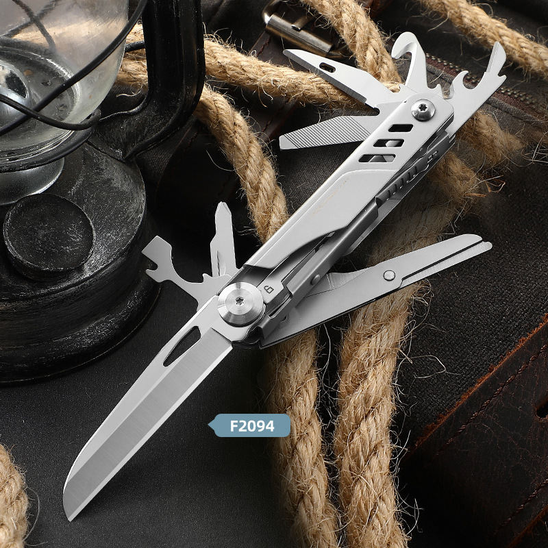 新品多功能小刀户外工具剪刀应急救援随身折叠刀具组合多用工具刀