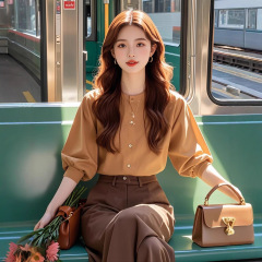 秋の服装、高級婦人服、スタイリッシュなプロフェッショナルスタイル、コーヒー色のシャツ、ワイドパンツスーツ、トレンディなセット