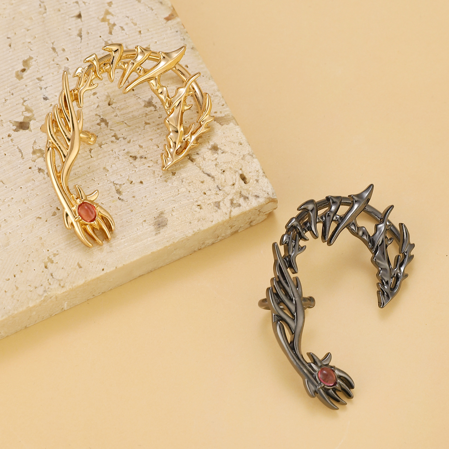Clip punk esagerata per donna senza fori, nuovo gancio per orecchio geometrico con spine di zircone a forma di drago cinese_voghion.com