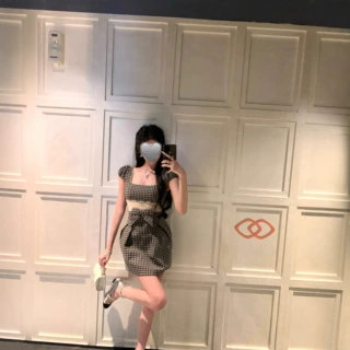 蕾丝镂空格子连衣裙夏季蝴蝶结生日裙子miu系千金小洋裙