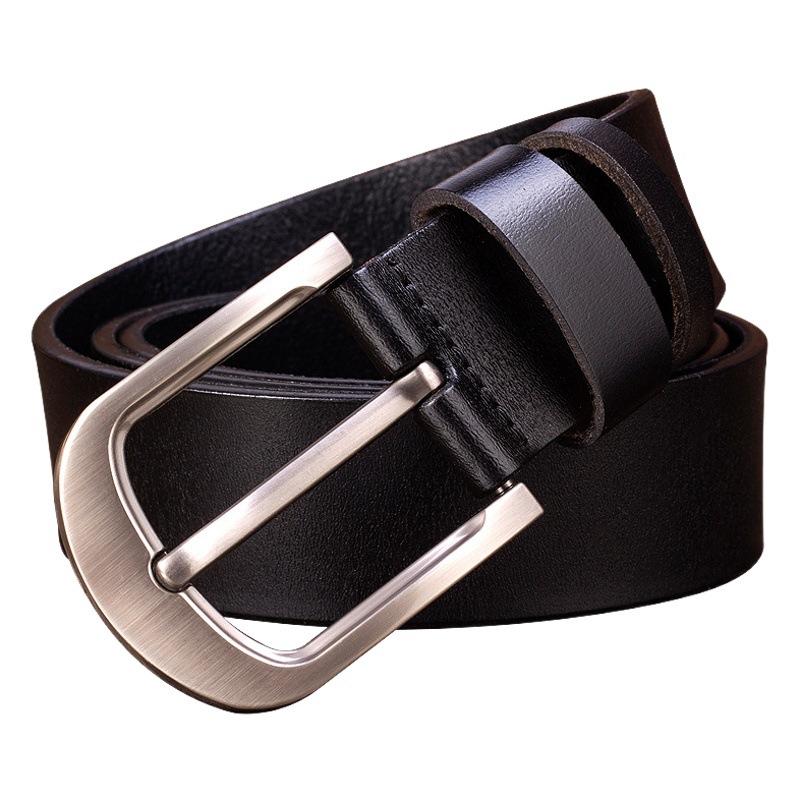 クロスボーダーの男性ベルトの針は男性式の牛革の本革のベルトの中で青年の復古のズボンのメーカーの卸売りを掛けます。