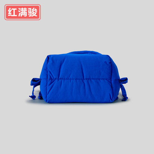 春夏新款充棉尼龙单肩斜挎包女柔软轻便褶皱背包绑绳小号手提包