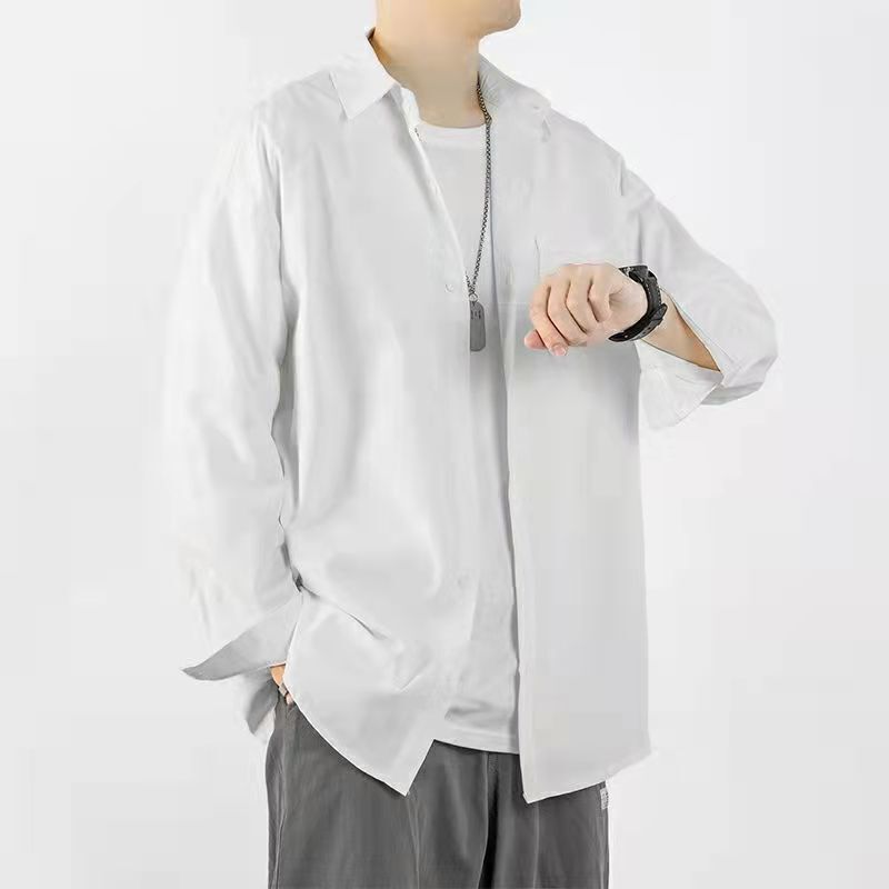 秋冬の新型の日本のコーデュロイのシャツの男性のファッションのかっこいい学生の男性のコートのゆったりしている長袖のシャツの韓国版|undefined
