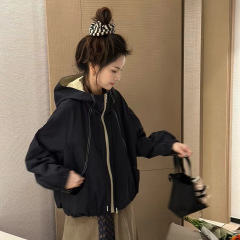 2025秋季韩版时尚连帽运动休闲短外套女宽松大版长袖夹克上衣潮