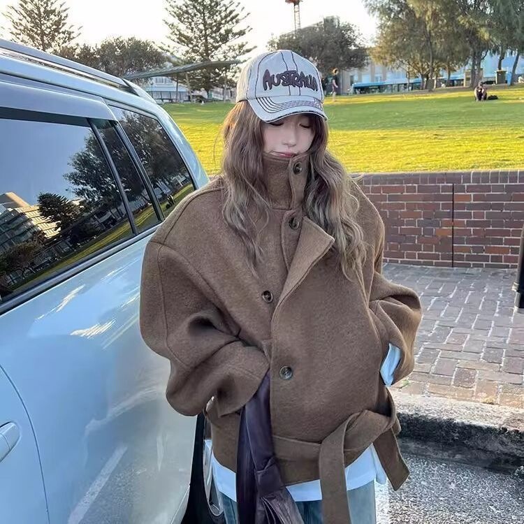 Women's Stand Collar Short Woolen Coat 2026 Autumn Winter Petite Oversized Belted Fashionable Woolen Overcoat Korean Style