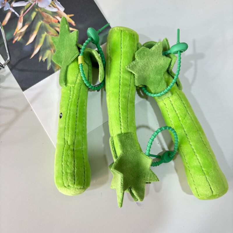 スポット漫画楽しい野菜シリーズセロリぬいぐるみバッグペンダントキーホルダー人形遊園地ギフト|undefined