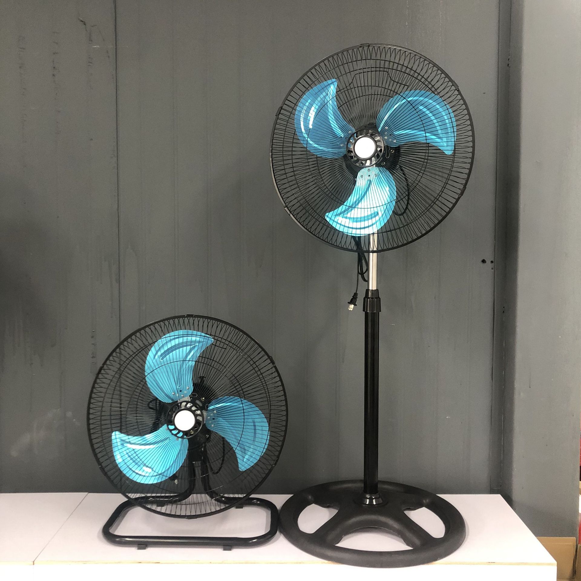 2 Exportación de América del Sur ventilador eléctrico México tres en uno ventilador de 18 pulgadas ventilador de piso ventilador de pared fábrica de comercio exterior