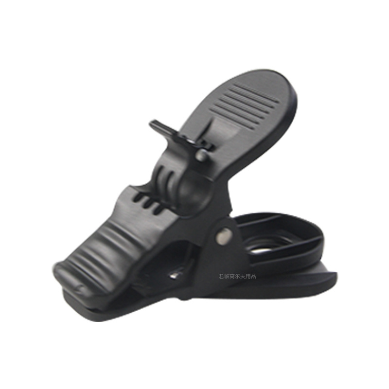 �߶����е�˫��ѩ�Ѽ�С�пɼ�ѩ�Ѵ�й̶���������golf��Ʒ