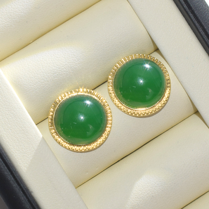 가벼운 럭셔리 천연 라이트 그린 칼세도니 달걀 표면 별 귀걸이 녹색 옥 반 마노 여성 귀걸이 보석 도매