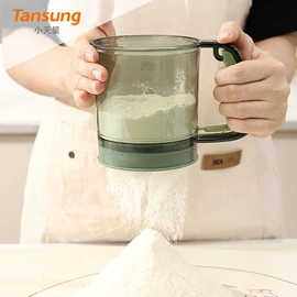 蛋糕模;保鲜盒、饭盒;烹饪勺铲