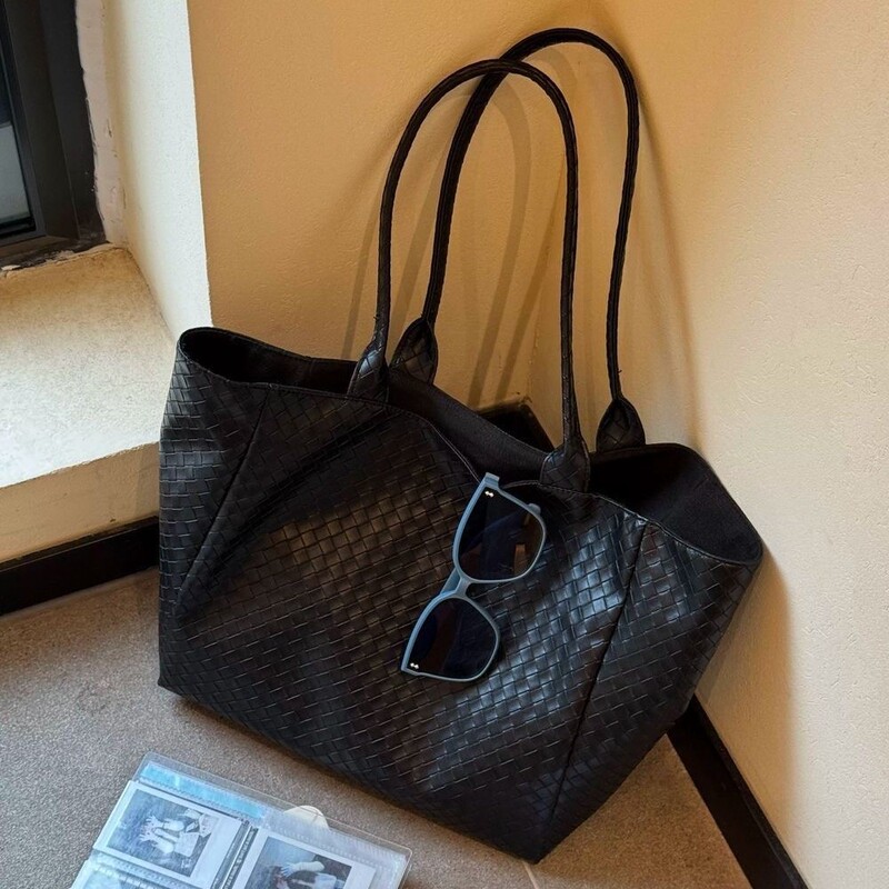 Korean Woven Handbag, Shoulder Tote Bag, Armpit Bag, Shopping Bag, Large Capacity Commuter Bag, 2025 New Style for Going Out