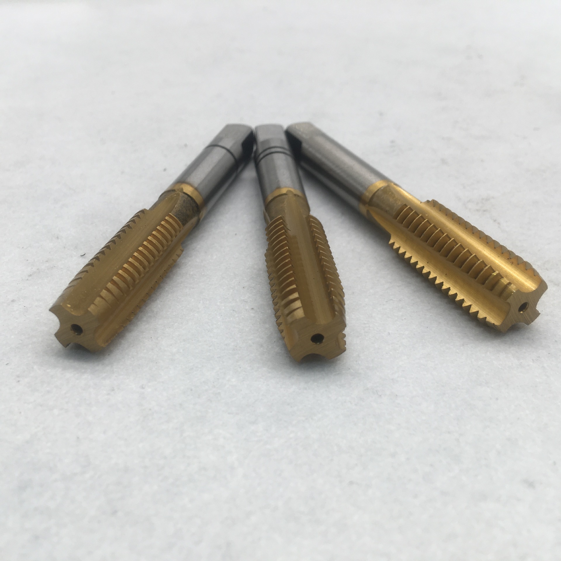 现货手用辘钢丝锥DIN352 丝锥三件套 M3（镀钛，OX涂层）