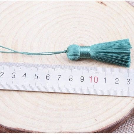 Facebook 5CM short fat tassel tassel 32 colors vertical ice silk mobile phone case small tassel pendant bookmark U disk small hanging tassel