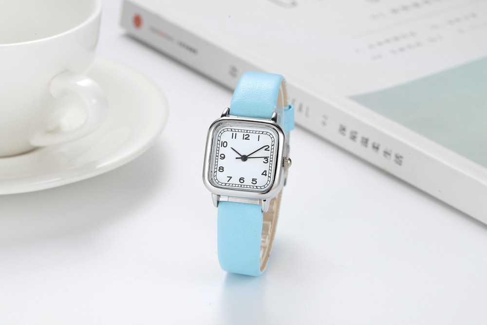 Live broadcast of new Instagram Fengsen series digital fashion minimalist square small dial student belt women's watch_voghion.com