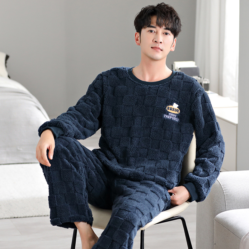 2023 pijamas de lana de coral de invierno para hombres cálido y grueso forro de felpa simple ropa de abrigo casual homewear