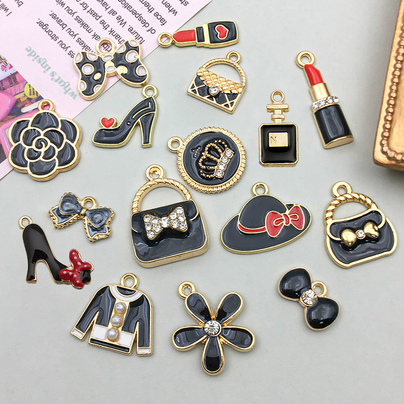 4g Weight Pendant Jewelry Making Type 13 * 15mm, 14*16MM, 7 * 20mm Jewelry Making Size Jewelry Accessories Classification 16 Models Per Model 1, 16/Bag Quantity Alloy Material Lipstick, Flower, Bow Knot Pattern Enamel Design Lady Style 16 Models Per Model 1, 16/Bag 13 * 15mm 14*16MM 7 * 20mm Alloy Lipstick Flower Bow Knot Pendant 6