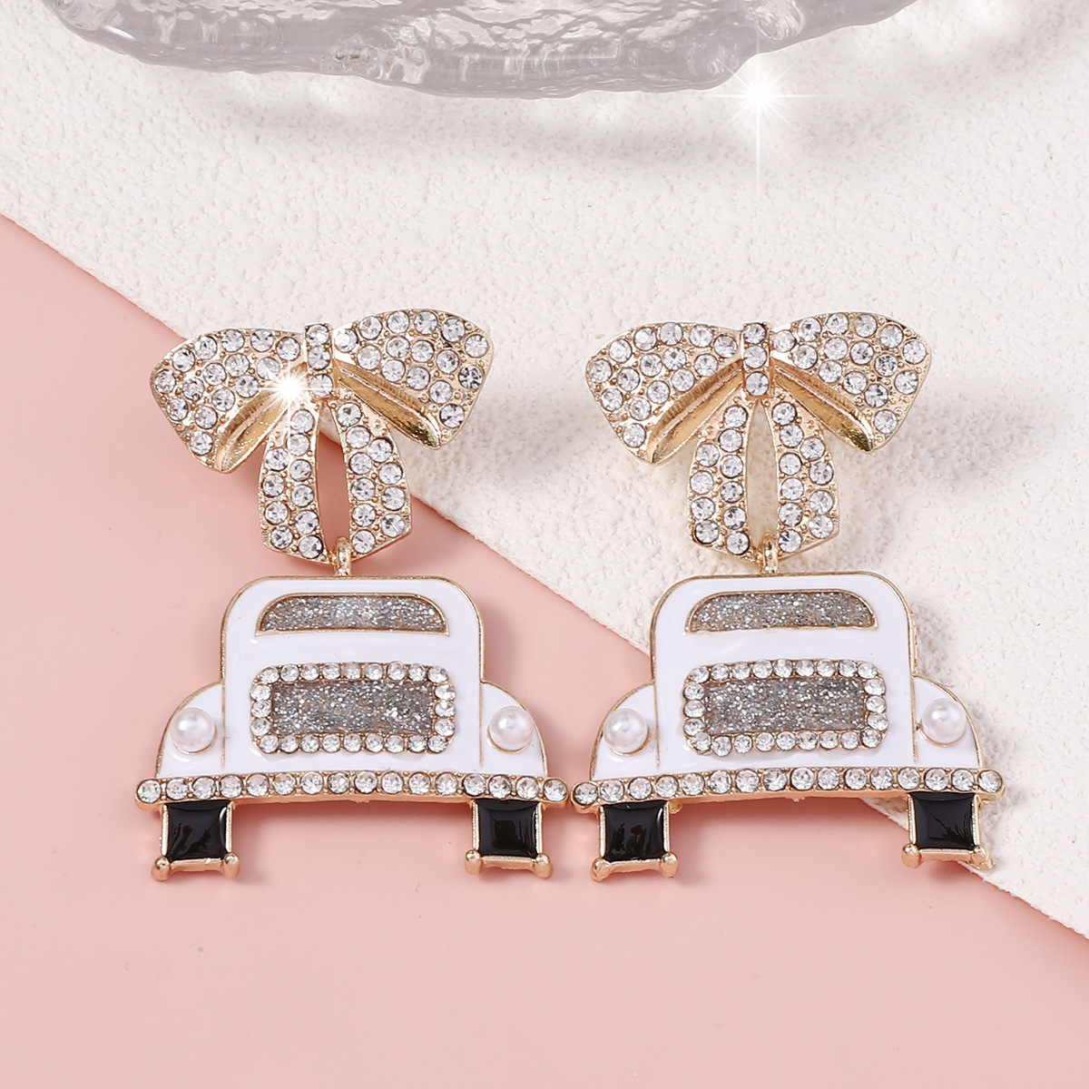 1 Pair Cartoon Style Car Bow Knot Zinc Alloy Earrings display picture 12