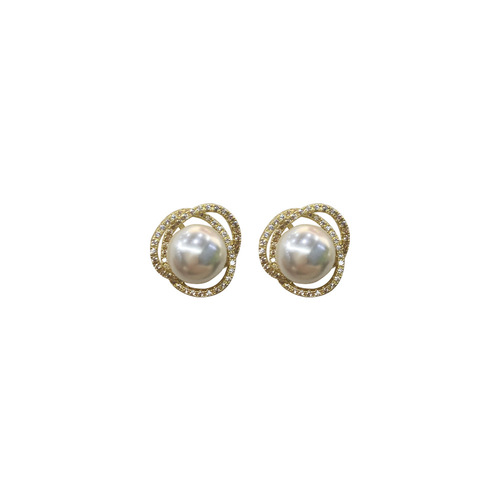  new style earrings, trendy French style, lazy retro design, pearl earrings, exquisite temperament earrings for women