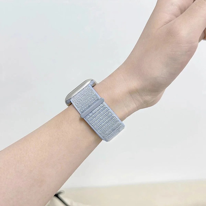 ins は iwatch ナイロンループマジックストラップ S10 Apple s9 ウォッチ SE スポーツ 8/7/男性と女性のリストバンドに適しています。|undefined
