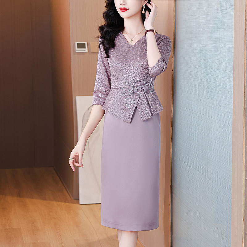 qwfs7712年轻喜妈妈高级感礼服裙2025秋季新款时尚优雅紫色连衣裙|undefined