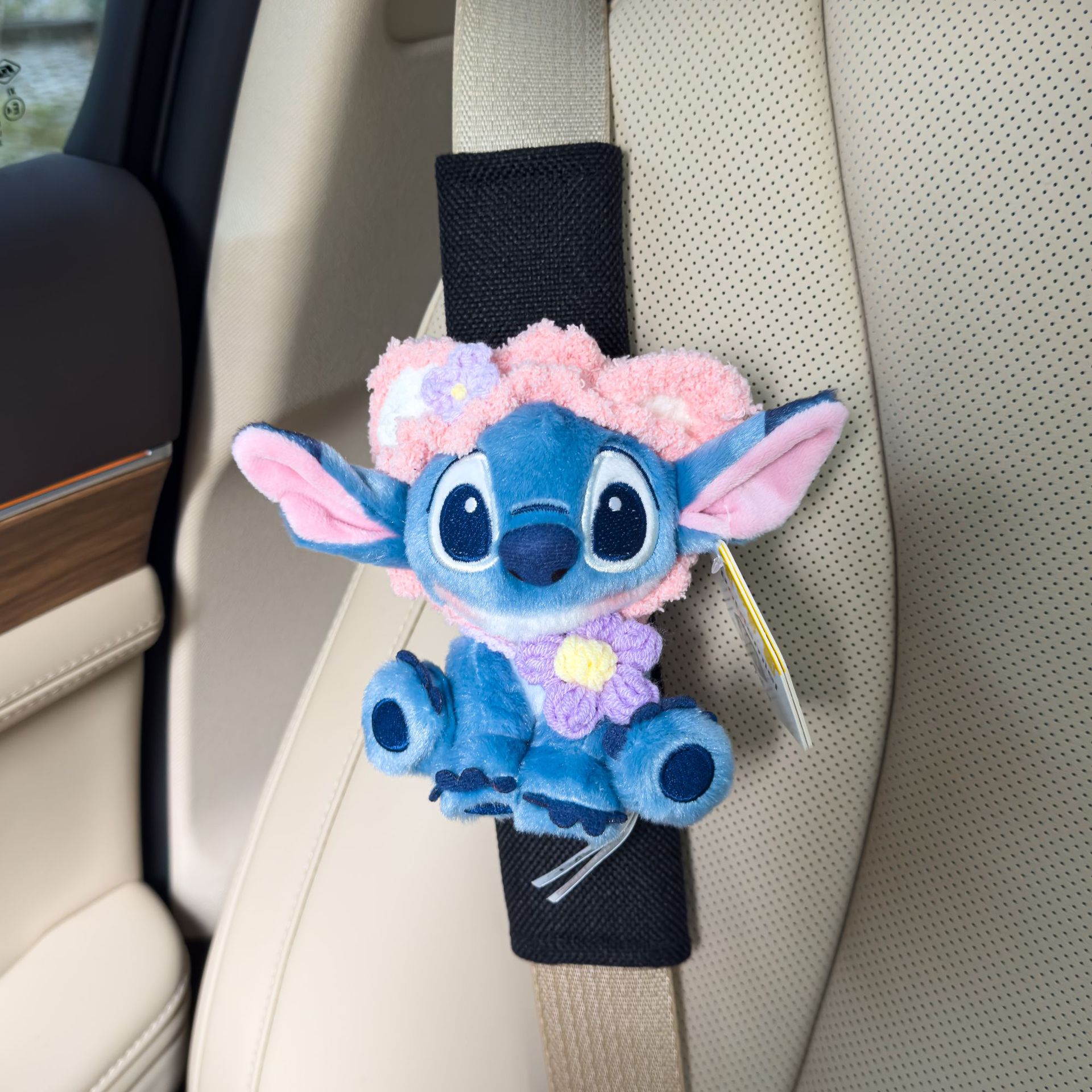 Authentic Lilo and Stitch Doll Car Seat Belt Shoulder Cover Decorative Car Accessories Anti-Stranglehold Car Accessories