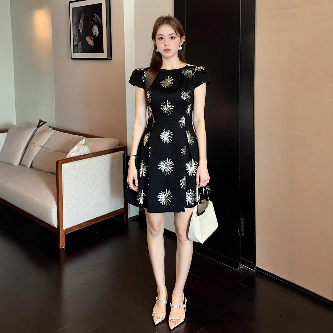 Đầm ngắn tay sequin đen thiết kế kiểu Pháp thắt eo cao — Màu đen chi tiết 3