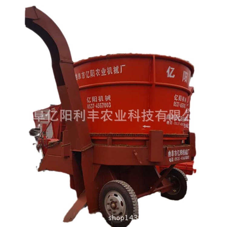 养殖场喂牛铡草粉碎揉丝机山东厂家加工制造高喷圆盘式草捆粉碎机