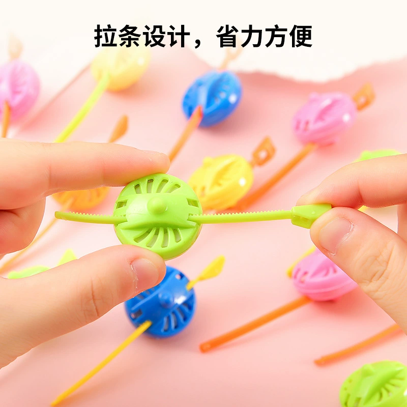 Spinning top, toy for elementary school students, Birthday gift, nostalgia