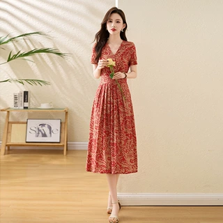 复古碎花连衣裙女夏2025新款时尚气质收腰修身显瘦绝美短袖裙子