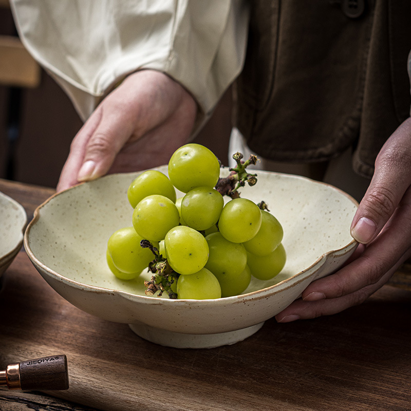 Cuenco hecho a mano de cerámica rugosa con forma de flor, cuenco de cerámica mate, cuenco para verduras, cuenco para ensalada, vajilla para el hogar, cuenco retro de cerámica rugosa mate