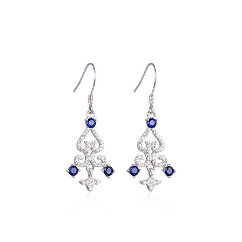 S925 plata esterlina diamante incrustado pendientes de moda personalizada Corea del Sur temperamento nicho diseño circón pendientes largos para las mujeres