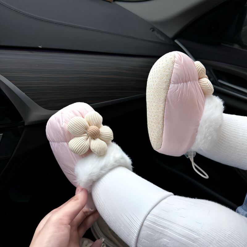 Baby Shoes and Socks 0-1 Years Old Soft Cloth Sole Fleece-Lined Thickeneded Warm Baby Girl Winter 6-12 Months Non-Falling Toddler Shoes