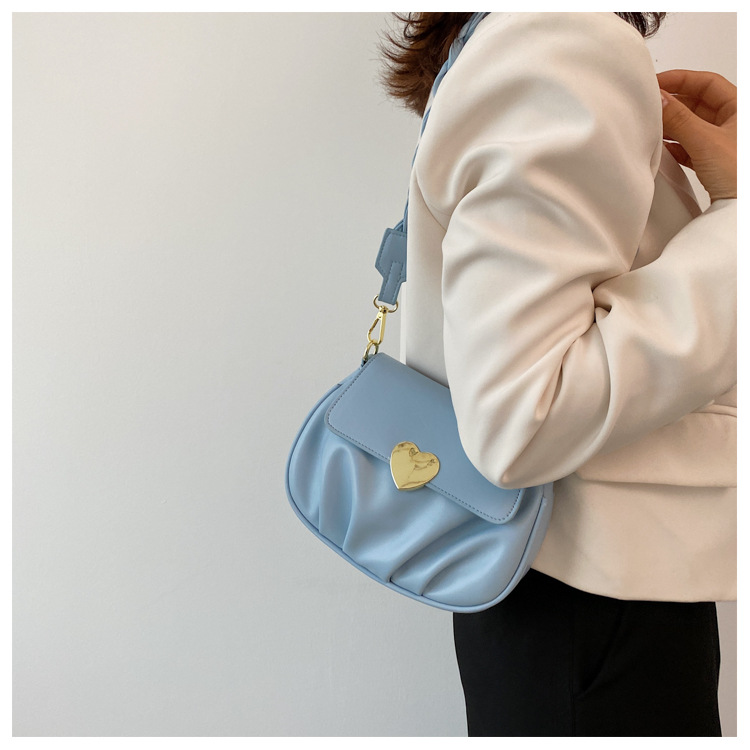 Vente En Gros Coeur Boucle Plier Une Épaule Messager Petit Sac Rond Nihaojewelry display picture 26