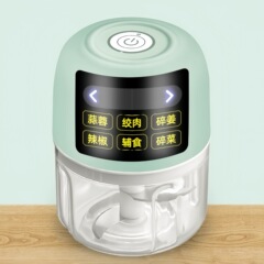 ニンニクの神器の電動のニンニクをつぶしてニンニクをかき混ぜます。